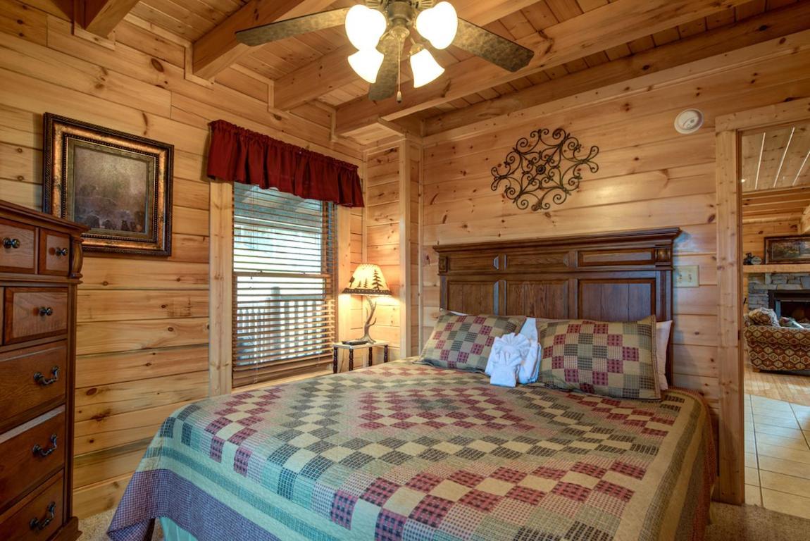 Serenity Peak Villa Pigeon Forge Exterior foto