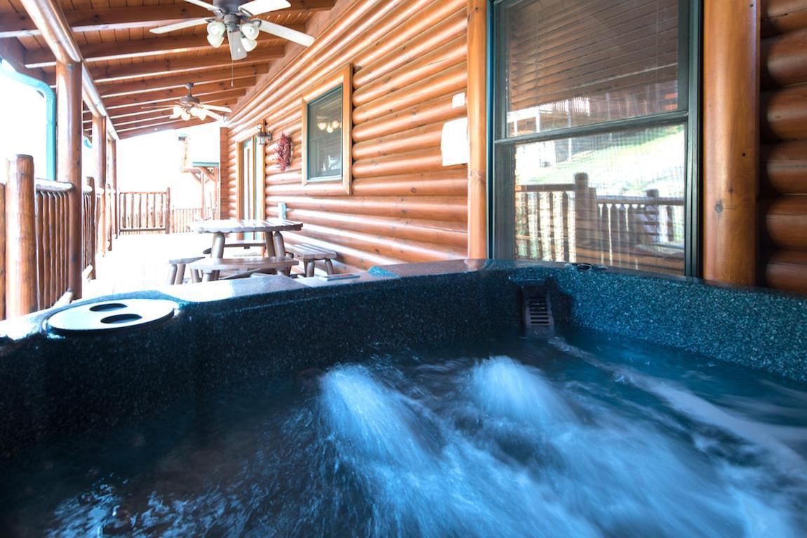 Serenity Peak Villa Pigeon Forge Exterior foto