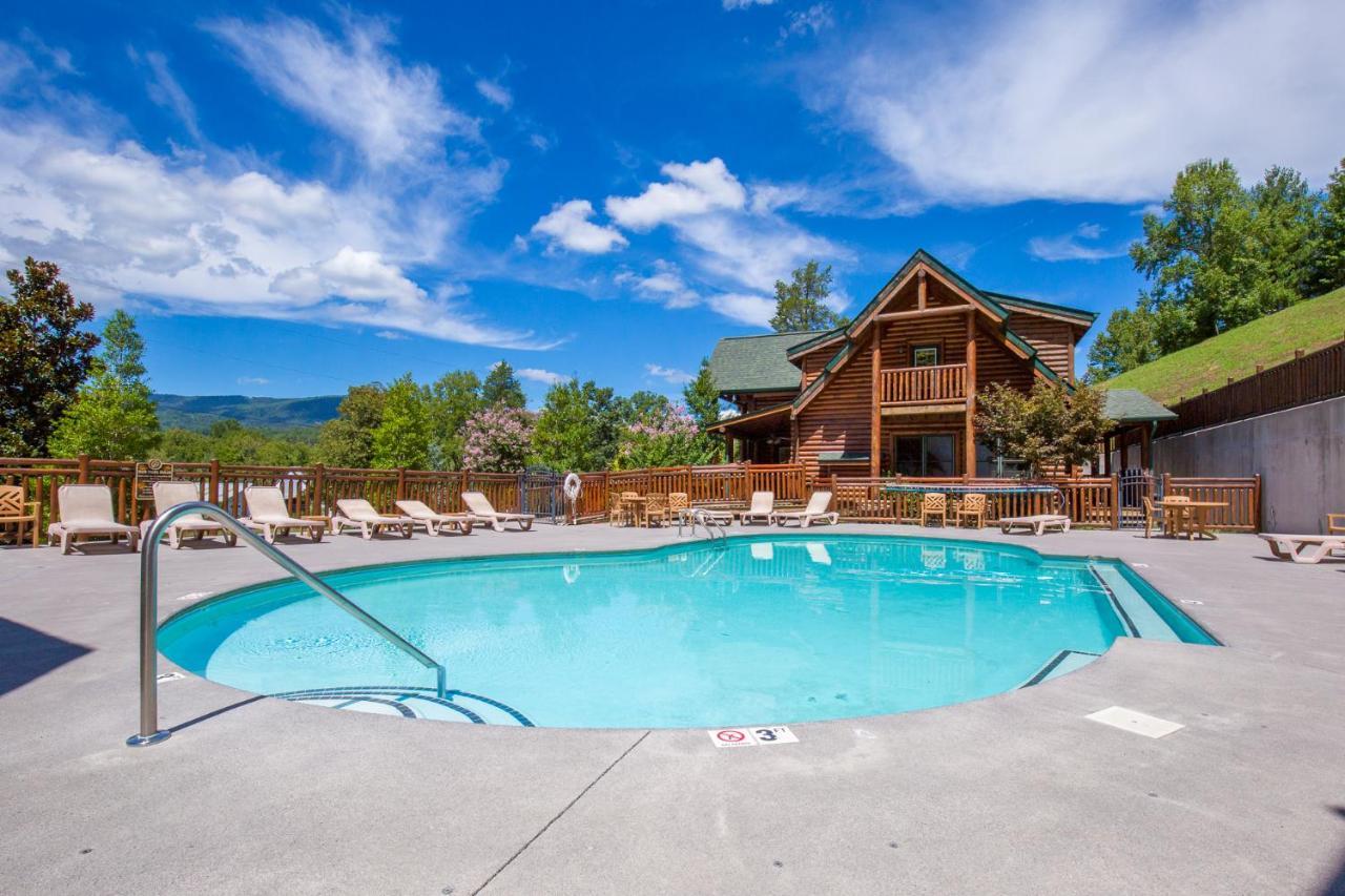 Serenity Peak Villa Pigeon Forge Exterior foto